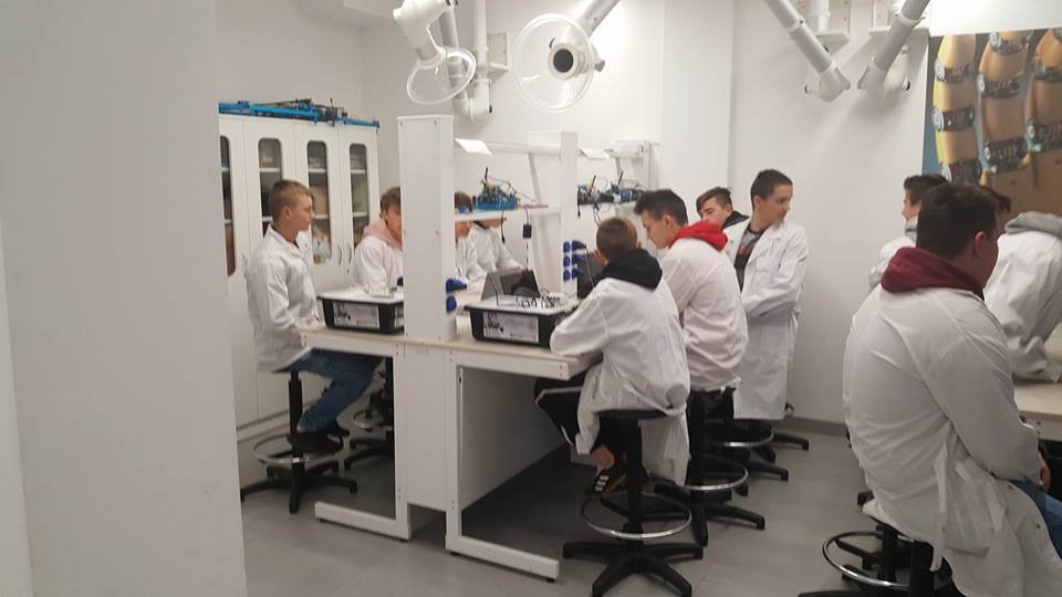 Tutaj powinien być opis obrazka