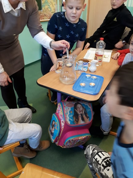 Tutaj powinien być opis obrazka