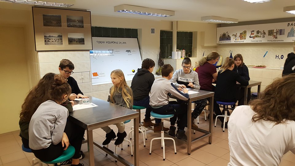 Tutaj powinien być opis obrazka