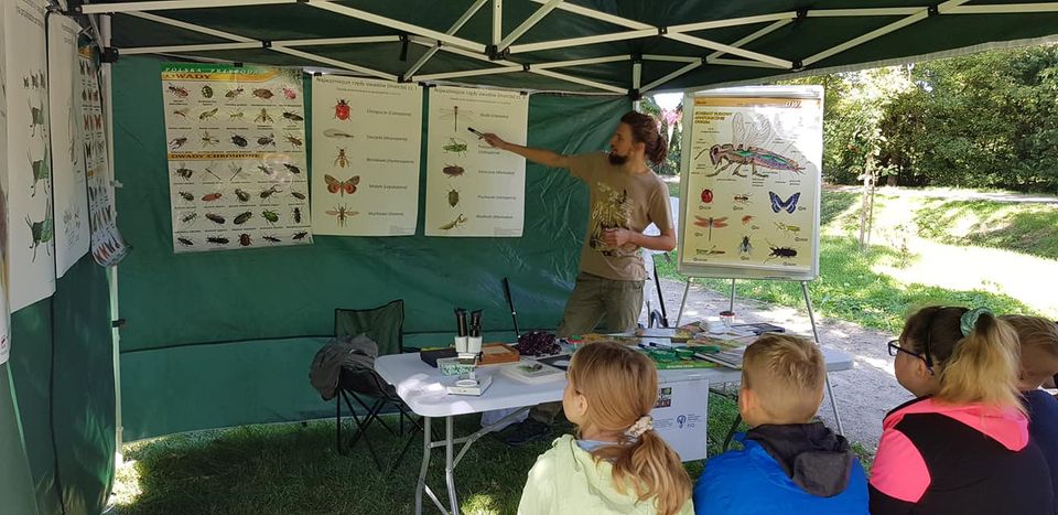 Tutaj powinien być opis obrazka