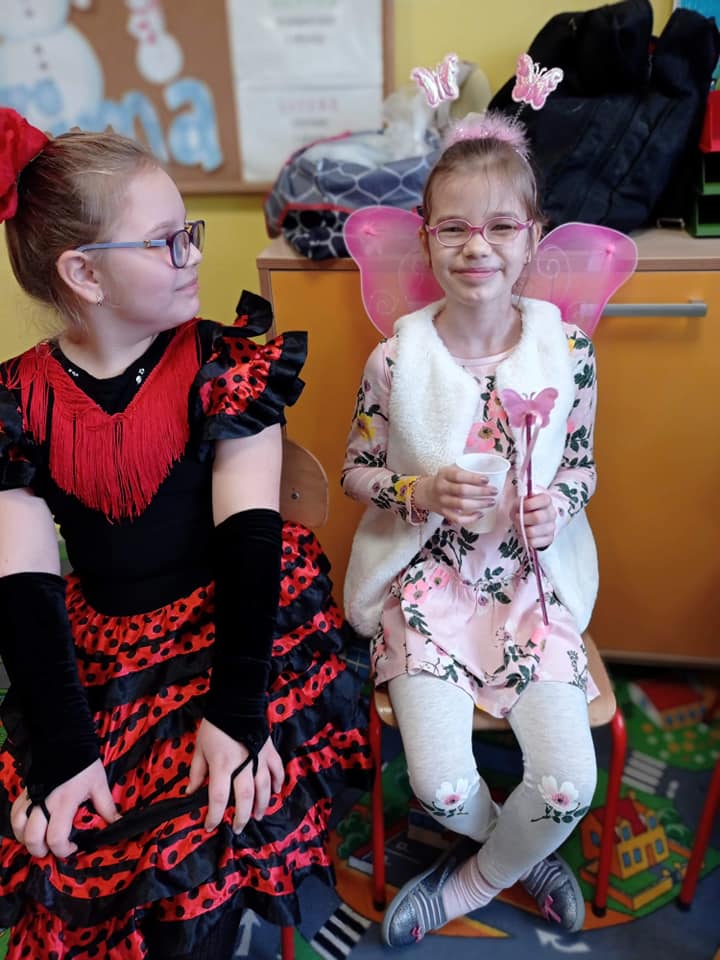 Tutaj powinien być opis obrazka