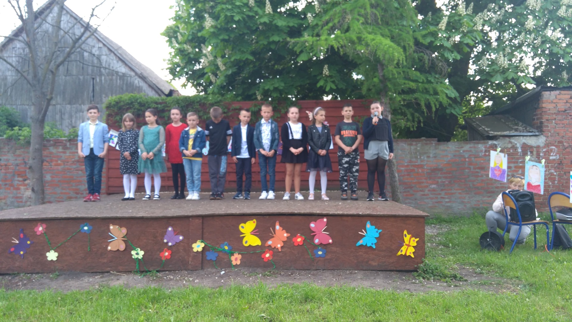 Tutaj powinien być opis obrazka