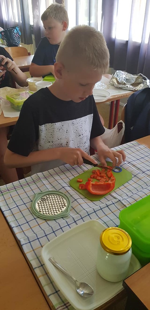 Tutaj powinien być opis obrazka