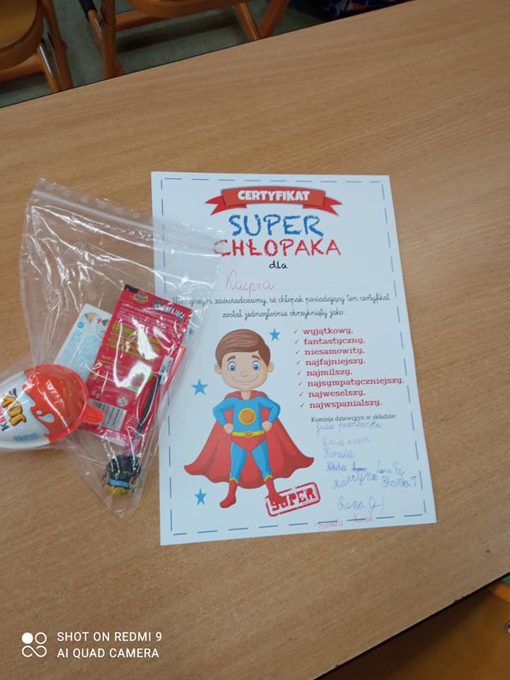 Tutaj powinien być opis obrazka