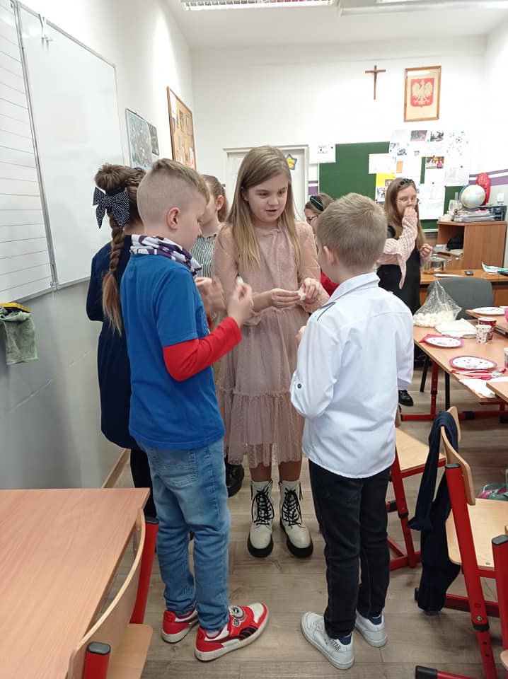 Tutaj powinien być opis obrazka