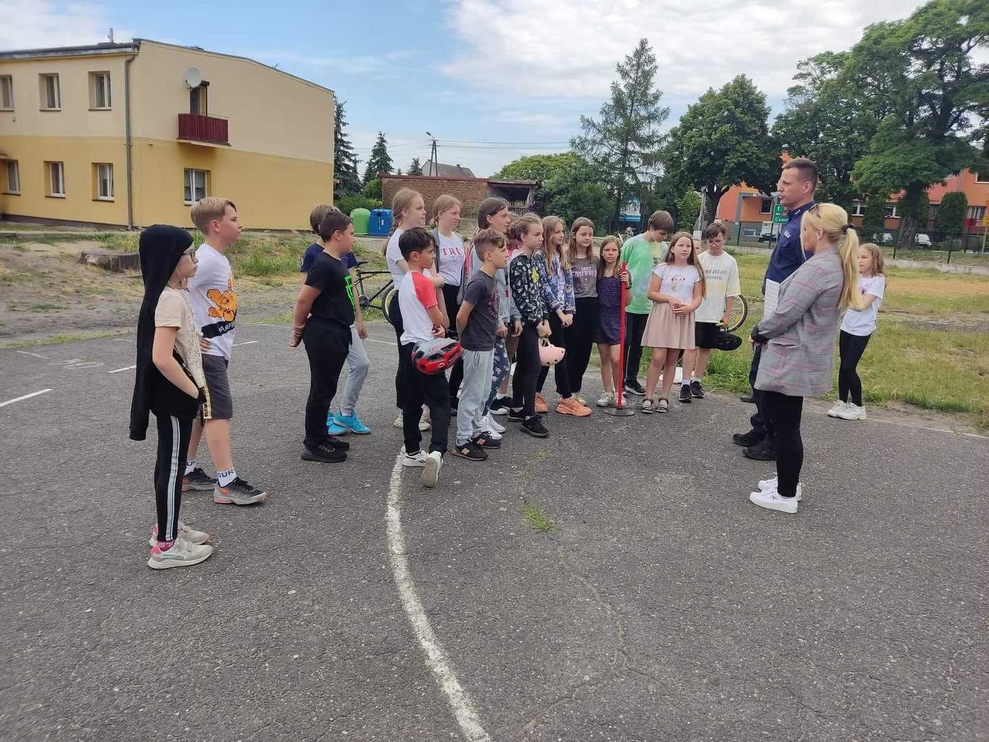 Tutaj powinien być opis obrazka