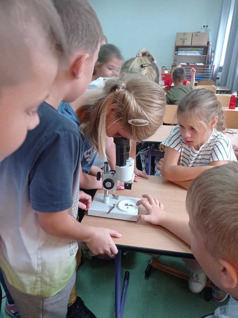 Tutaj powinien być opis obrazka