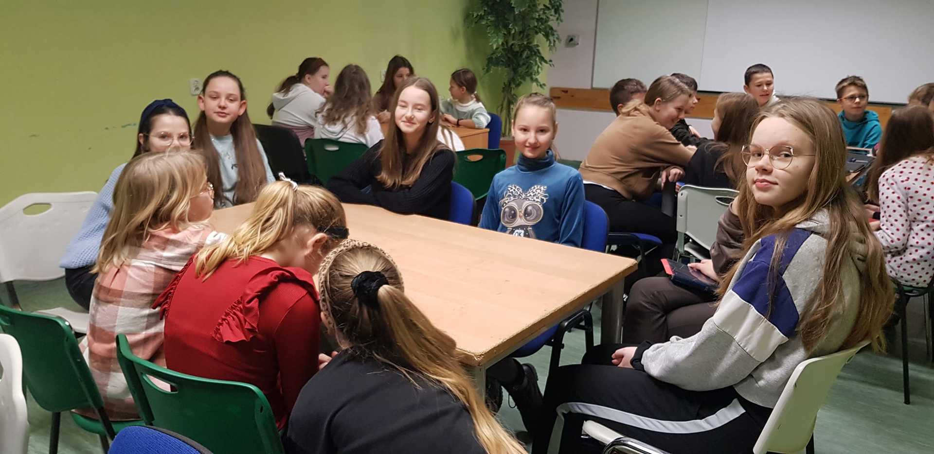 Tutaj powinien być opis obrazka