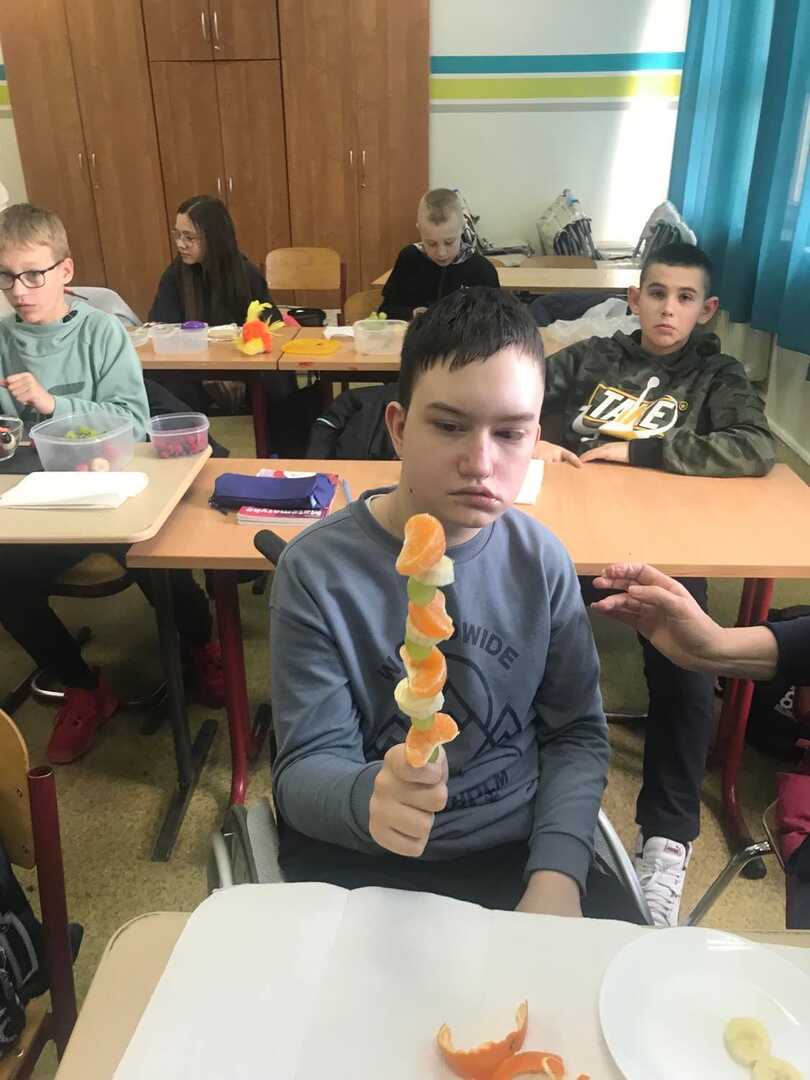 Tutaj powinien być opis obrazka