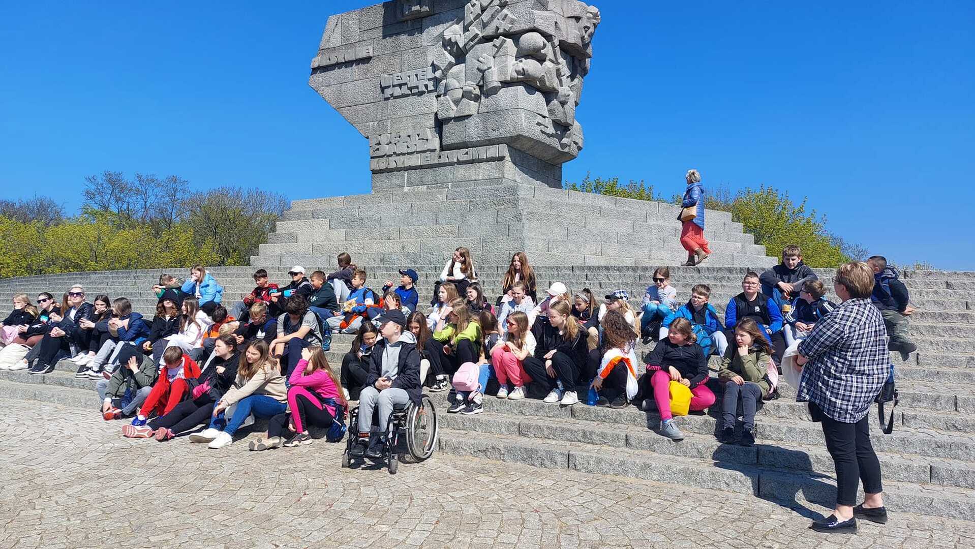 Tutaj powinien być opis obrazka