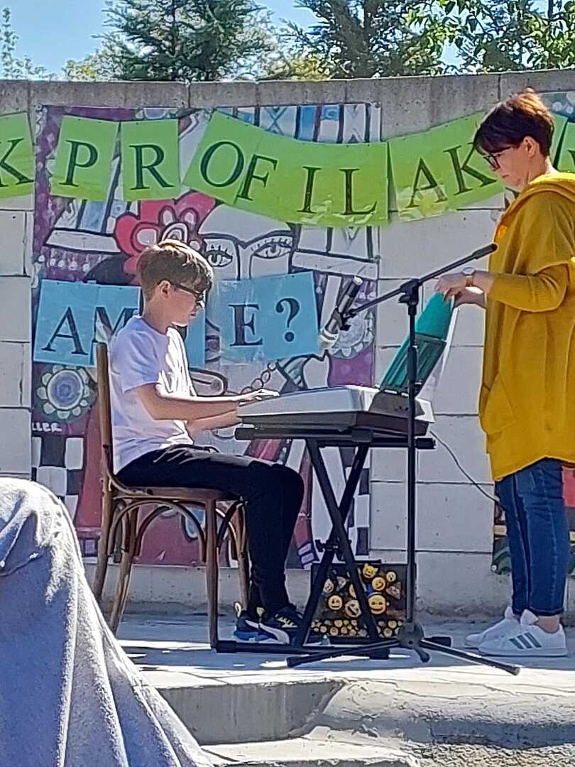 Tutaj powinien być opis obrazka