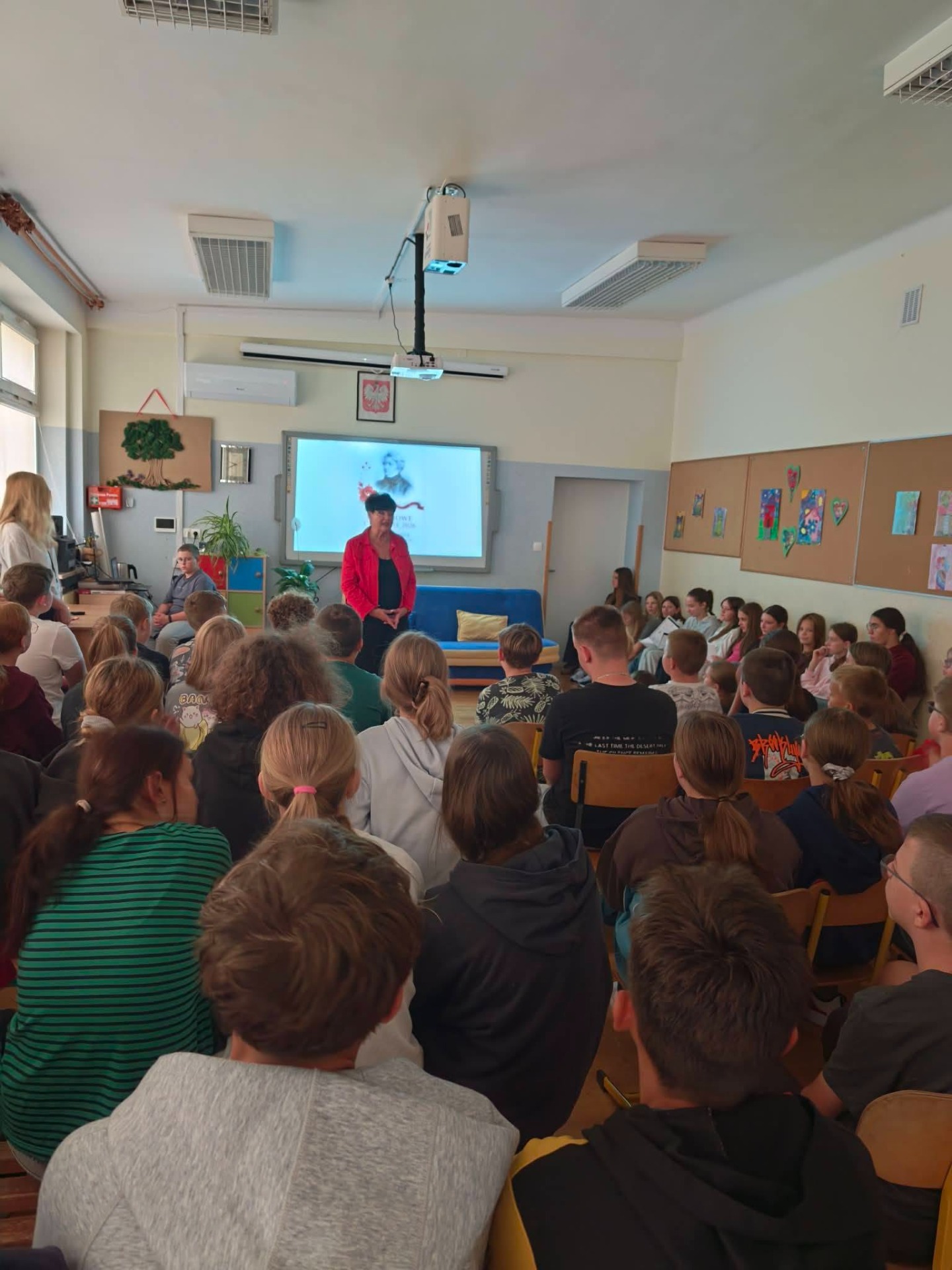 Narodowe Czytanie 2026 w Szkole Podstawowej im. Macieja Rataja w Małocicach poświęcone „Dziadom” Mickiewicza