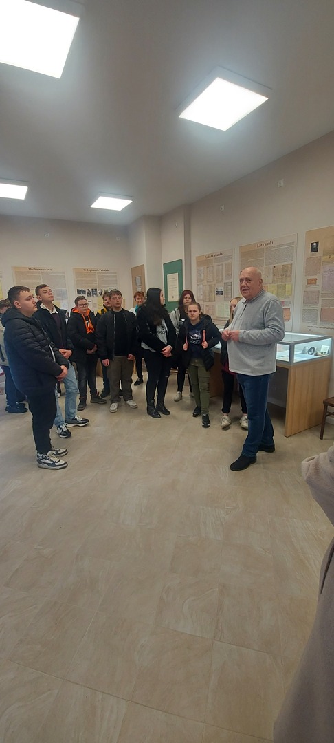 Tutaj powinien być opis