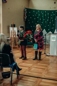 Pani Małgorzata Psiurska ze Stowarzyszenia Kocham Tuszyn i Pani Grażyna Goździewicz Prezes Koła Emerytów i Rencistów przemawiają