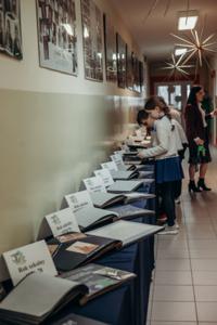 Kroniki szkolne wystawa ciąg dalszy