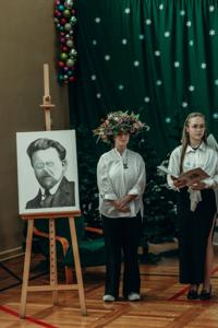 Julia maluje na żywo porter Reymonta