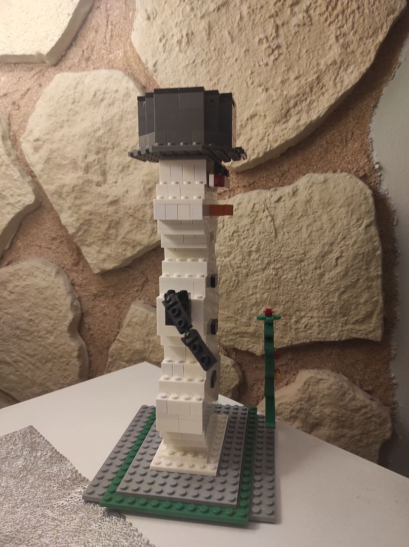 wiktor_pawlowski_2balwan_z_lego_1bresizer1500q80.jpg