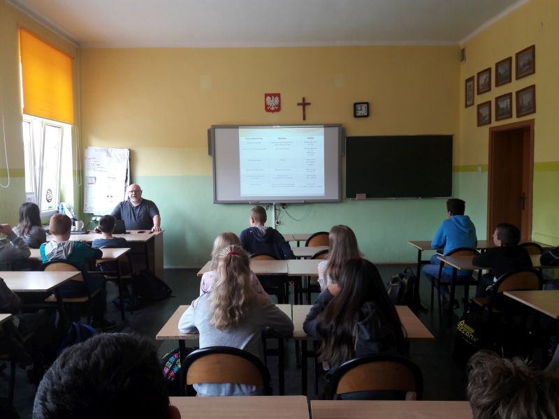 Tutaj powinien być opis obrazka