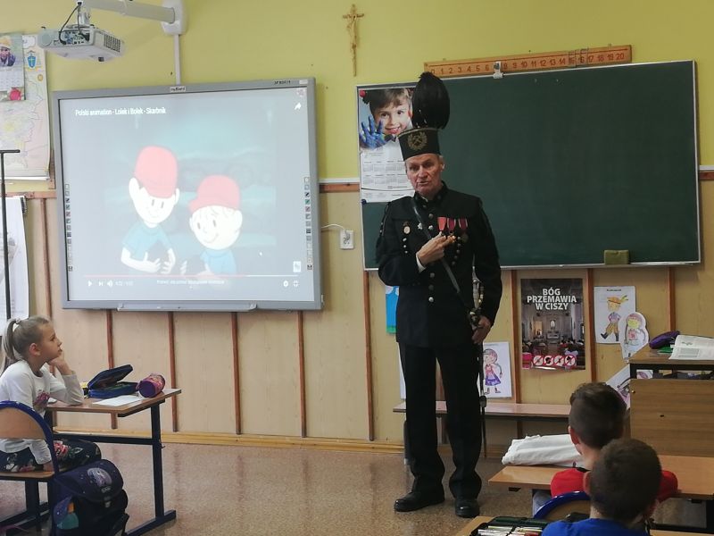 Tutaj powinien być opis obrazka