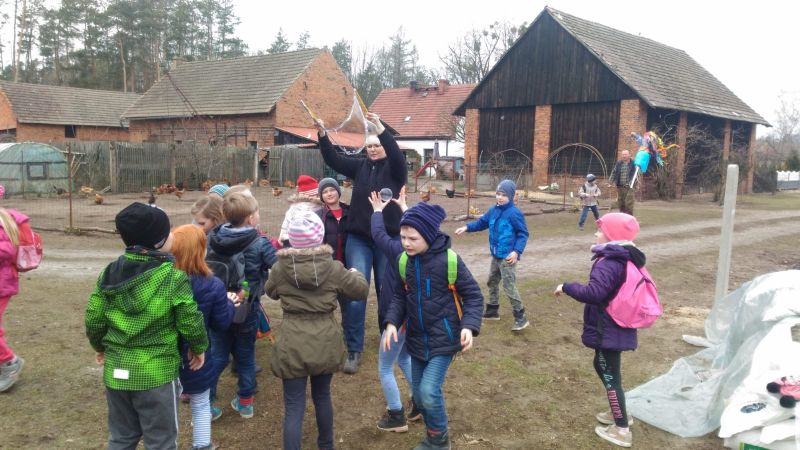 Tutaj powinien być opis obrazka