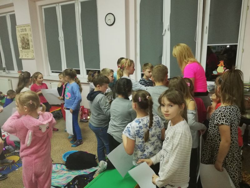 Tutaj powinien być opis obrazka