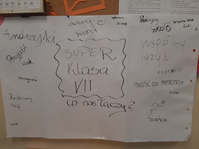 Tutaj powinien być opis obrazka