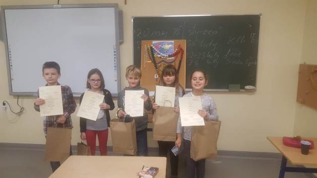 Tutaj powinien być opis obrazka