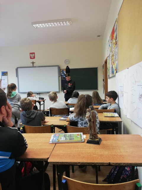 Tutaj powinien być opis obrazka