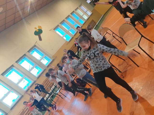 Tutaj powinien być opis obrazka