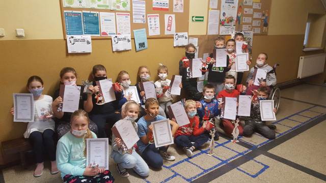 Tutaj powinien być opis obrazka