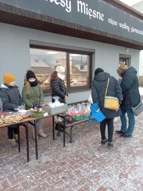 Tutaj powinien być opis obrazka