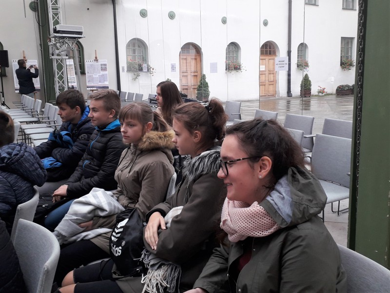 Tutaj powinien być opis obrazka