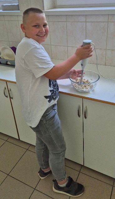 1000014987.jpg [368x634]