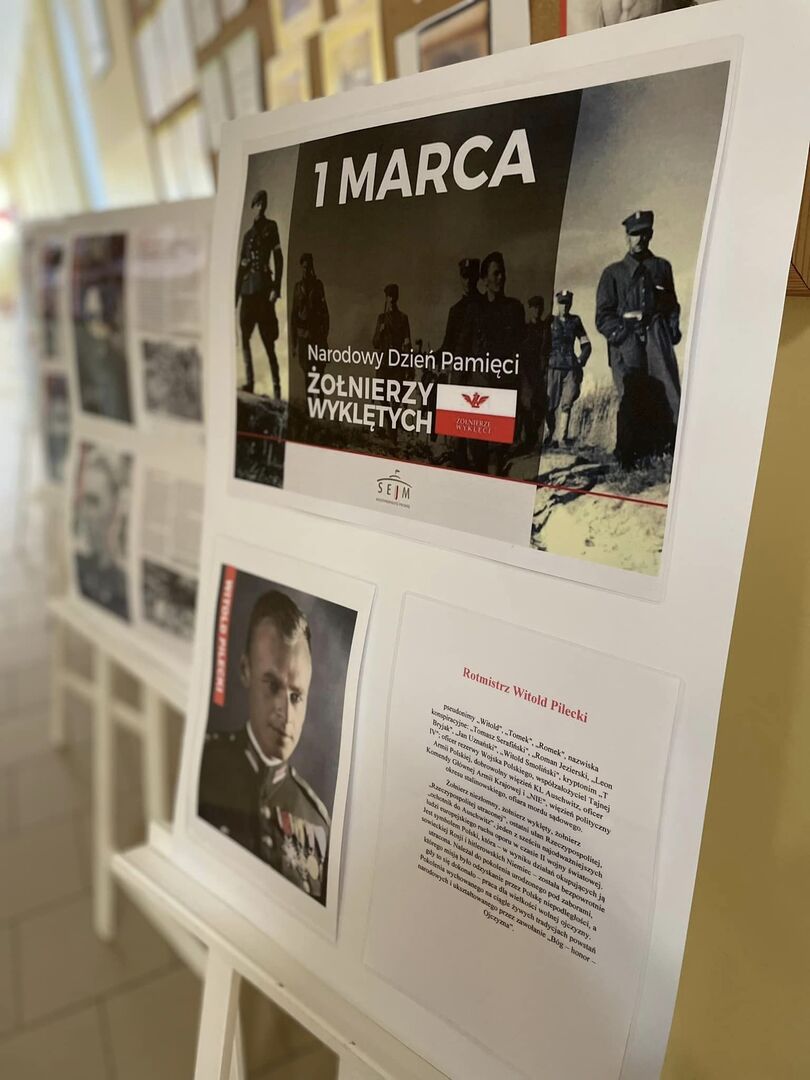 Tutaj powinien być opis obrazka