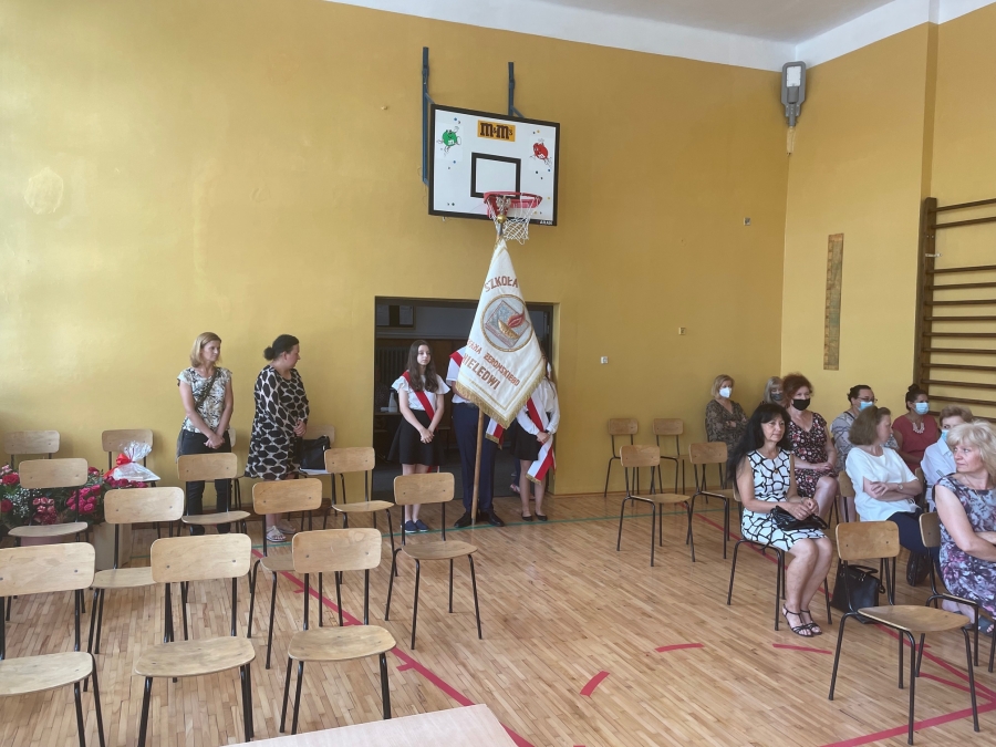 Tutaj powinien być opis obrazka