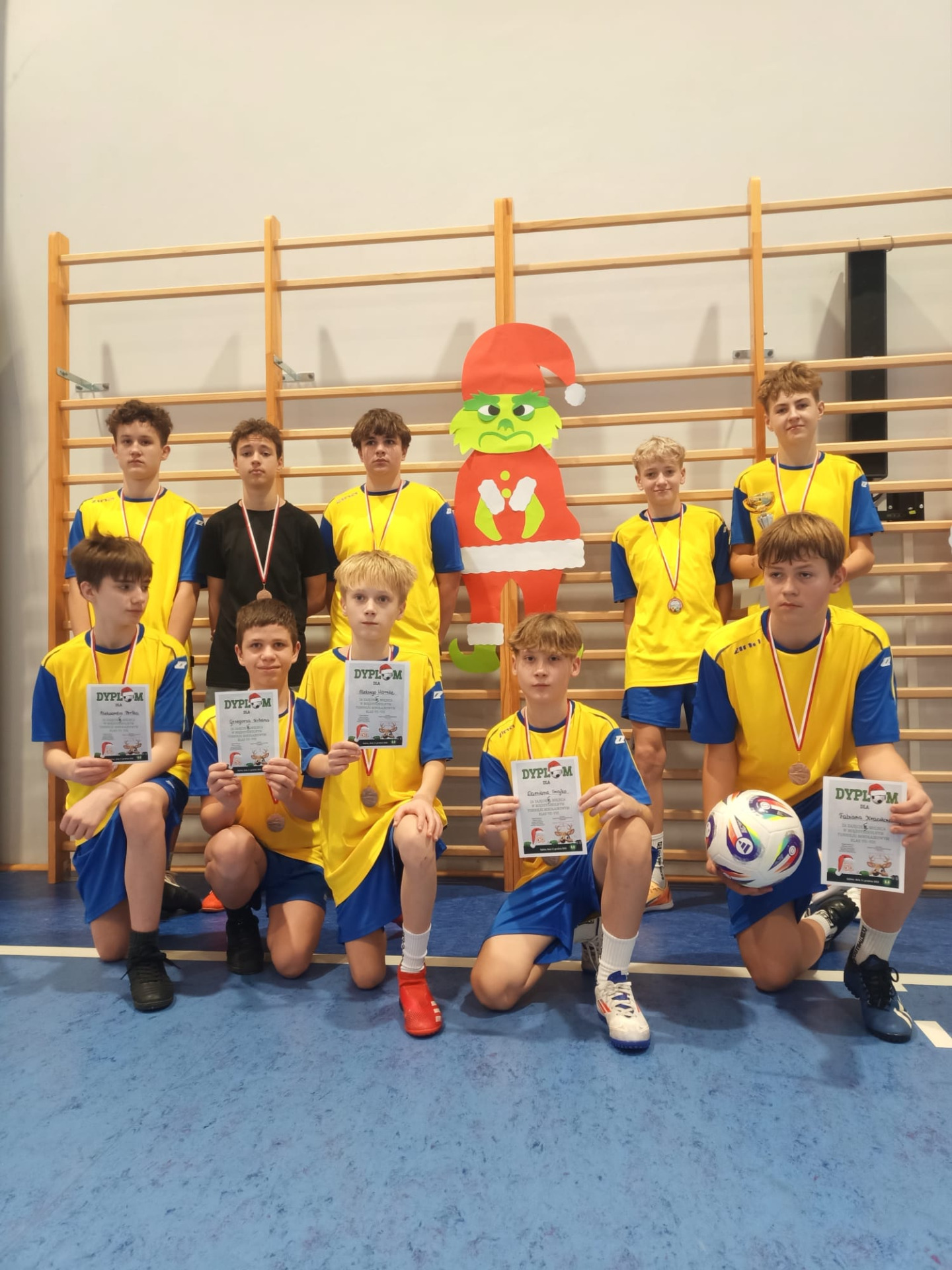 Tutaj powinien być opis obrazka