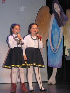 Wiktoria Kwarciak i Weronika Sajdak - III miejsce w kategorii zespołów kl I - III