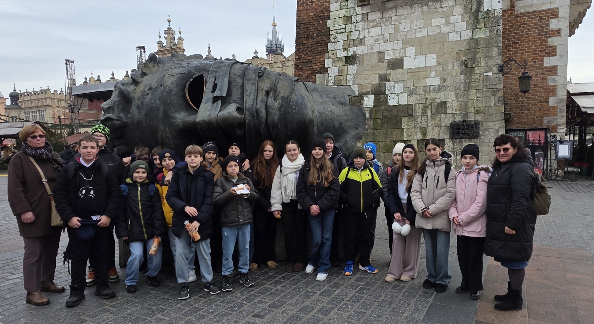Tutaj powinien być opis obrazka