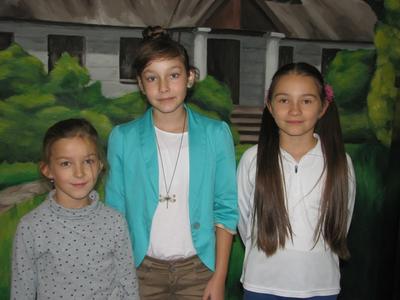 Sekcja informacyjna: Kamila Szczerbik, Weronika Bliźnik, Natalia Janicka, Beata Suchyta