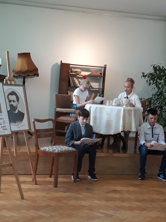 Tutaj powinien być opis