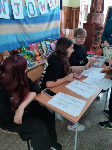 Tutaj powinien być opis