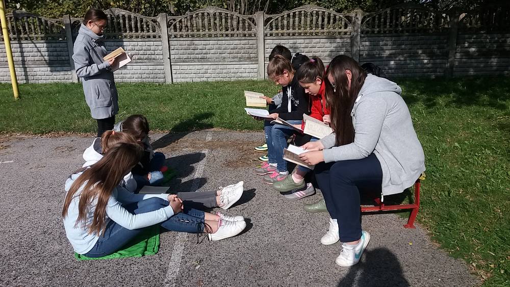 Tutaj powinien być opis obrazka