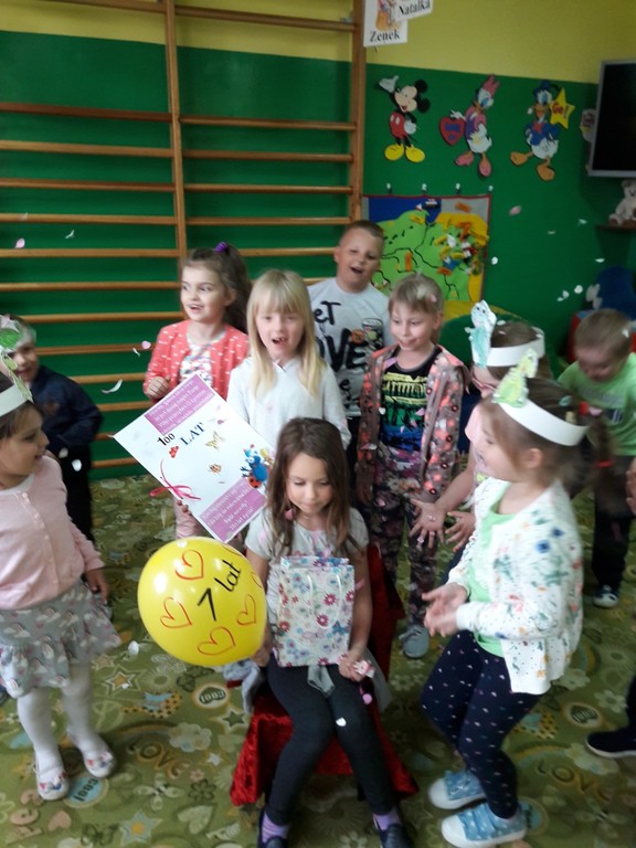 Tutaj powinien być opis obrazka