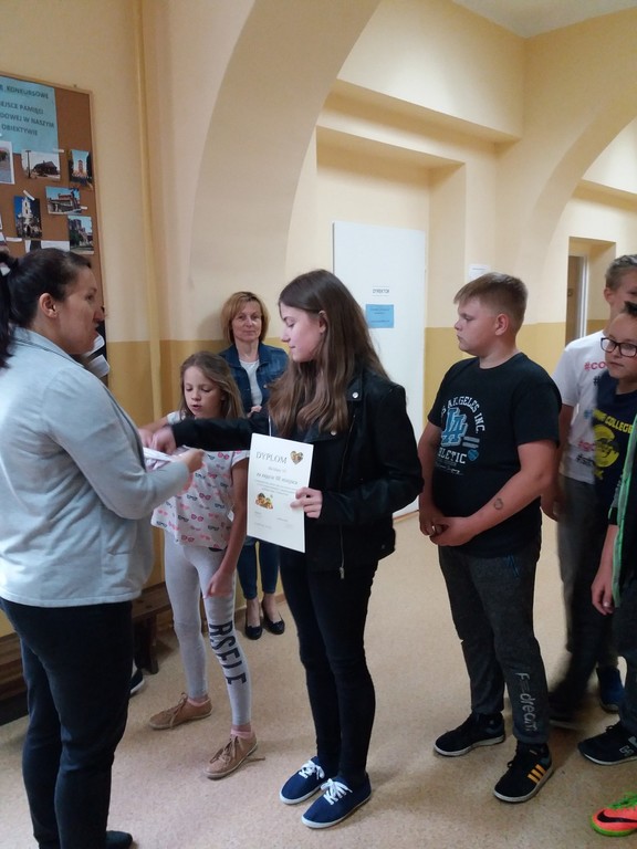 Tutaj powinien być opis obrazka