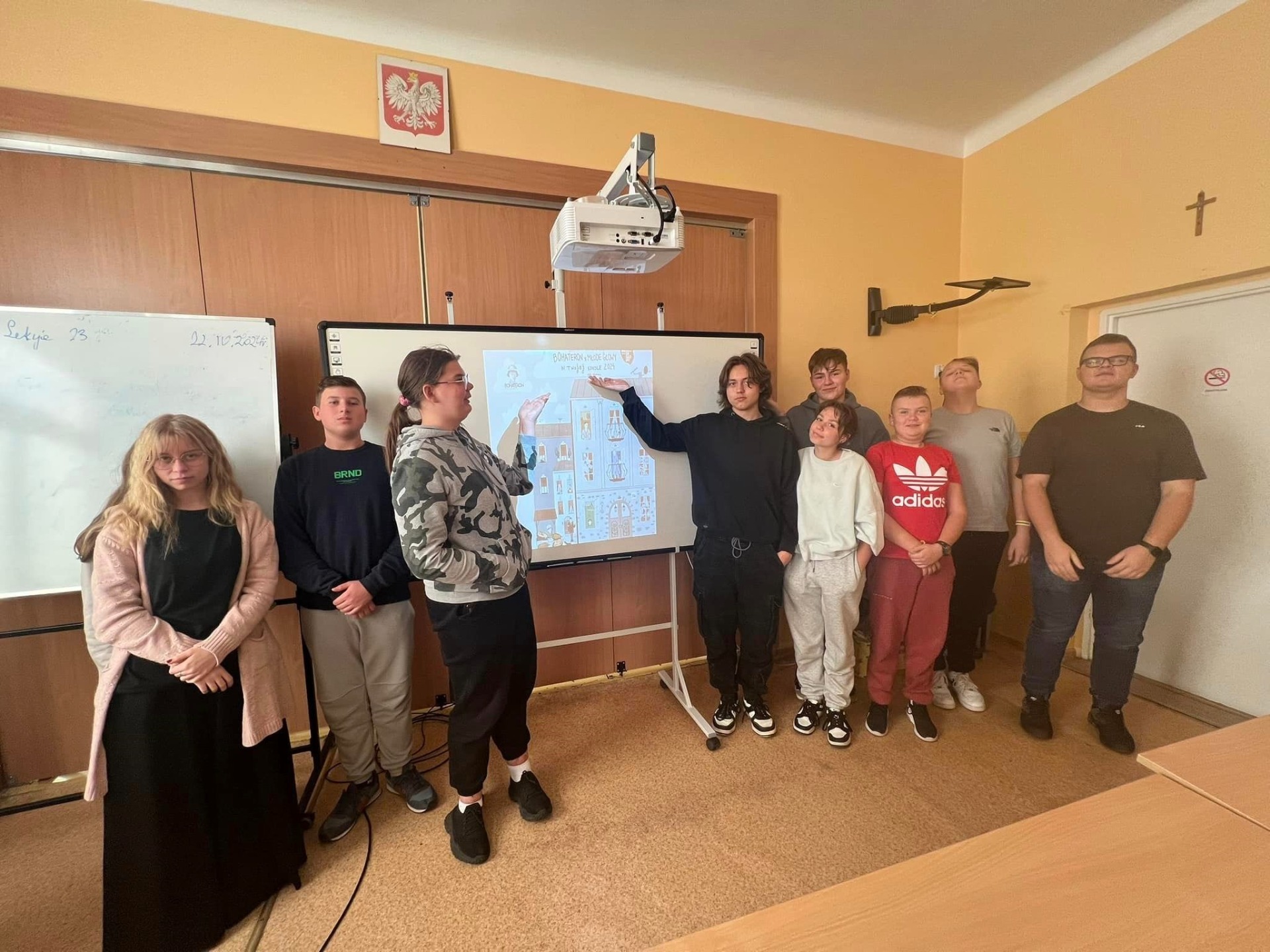Tutaj powinien być opis obrazka
