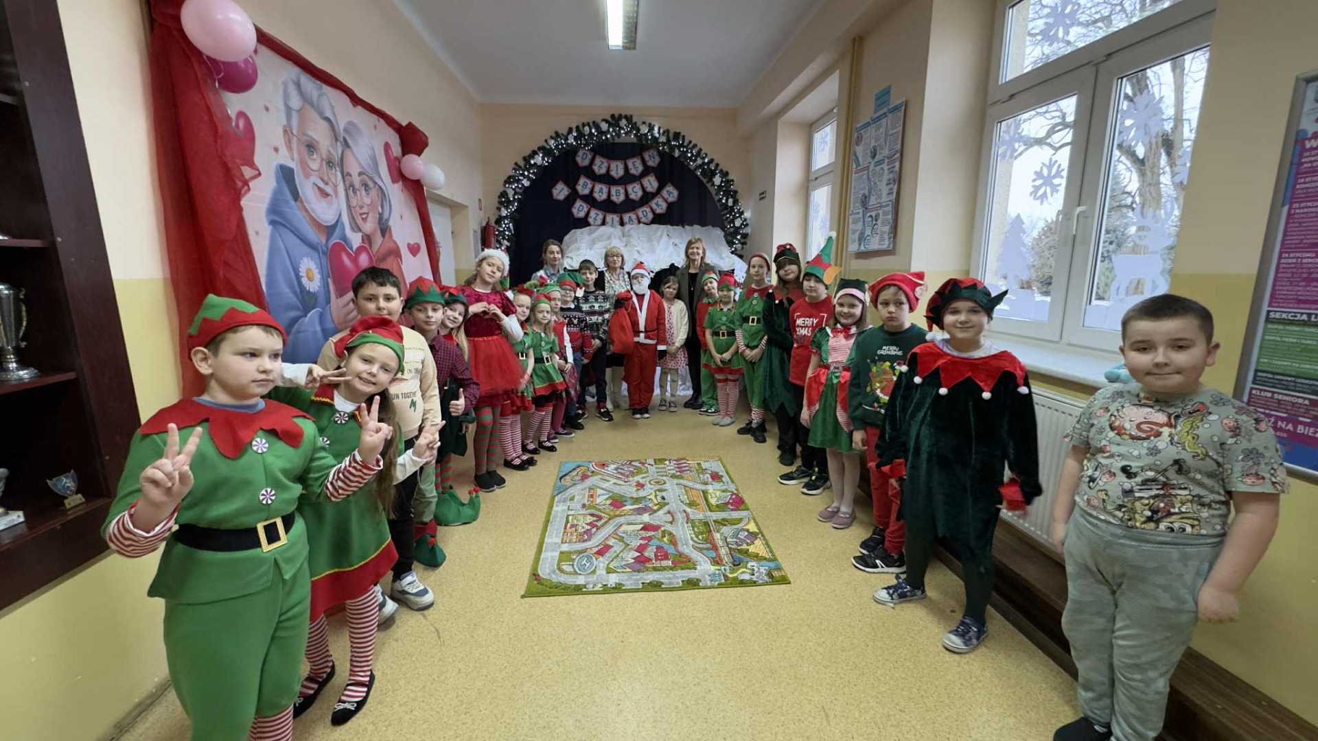 Tutaj powinien być opis obrazka