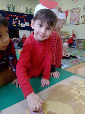 86347157_911570212593659_3135494553222512640_njpg [300x399]