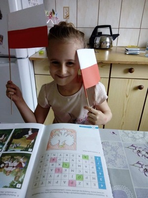 96025406_240578137050560_8081704720952983552_njpg [300x400]