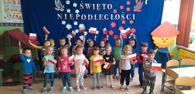 swieto_niepodleglosci_biedronki_2jpg [400x194]