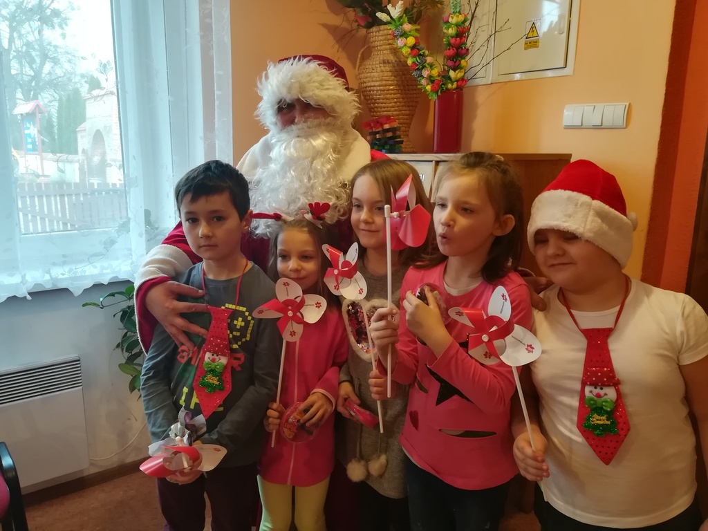 Tutaj powinien być opis obrazka